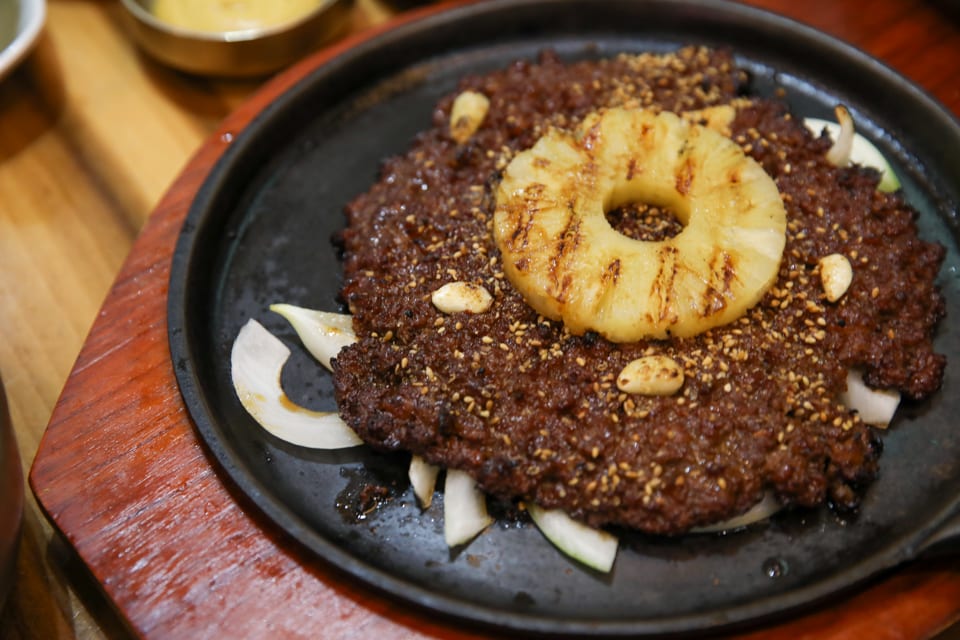 진주 얼치기 불향 입힌 석쇠불고기 한 접시, 주약동 맛집 안내