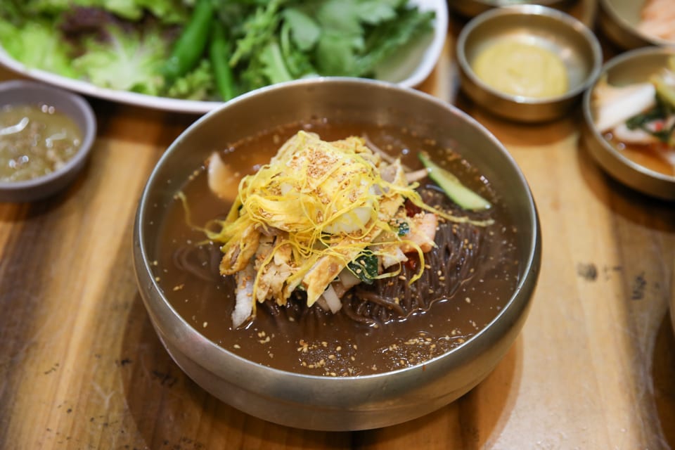 진주 얼치기 살얼음 동치미 육수의 원조 진주 물냉면, 섞음냉면 안내 2번째 컷