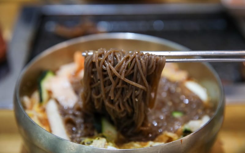 진주냉면 육수는 왜 다른가, 얼치기 세 단계 공정의 기록 대표 사진 미리보기 (진주냉면 평양냉면 차이 글에서 이어짐)
