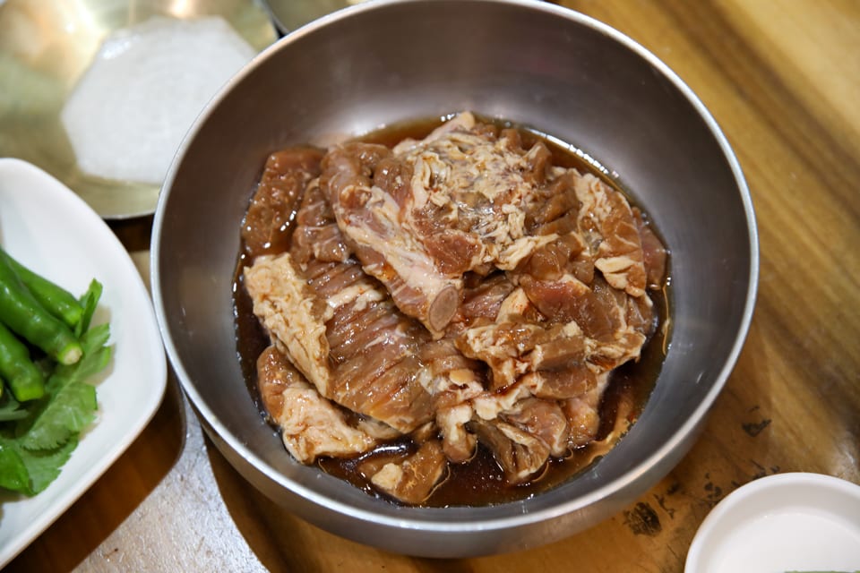 진주 얼치기 양념에 재운 돼지갈비, 진주 아이랑 가기 좋은 식당 안내