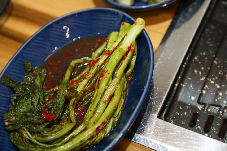 진주 얼치기 직접 담근 열무김치 반찬, 얼치기 뜻·성찬익수 안내